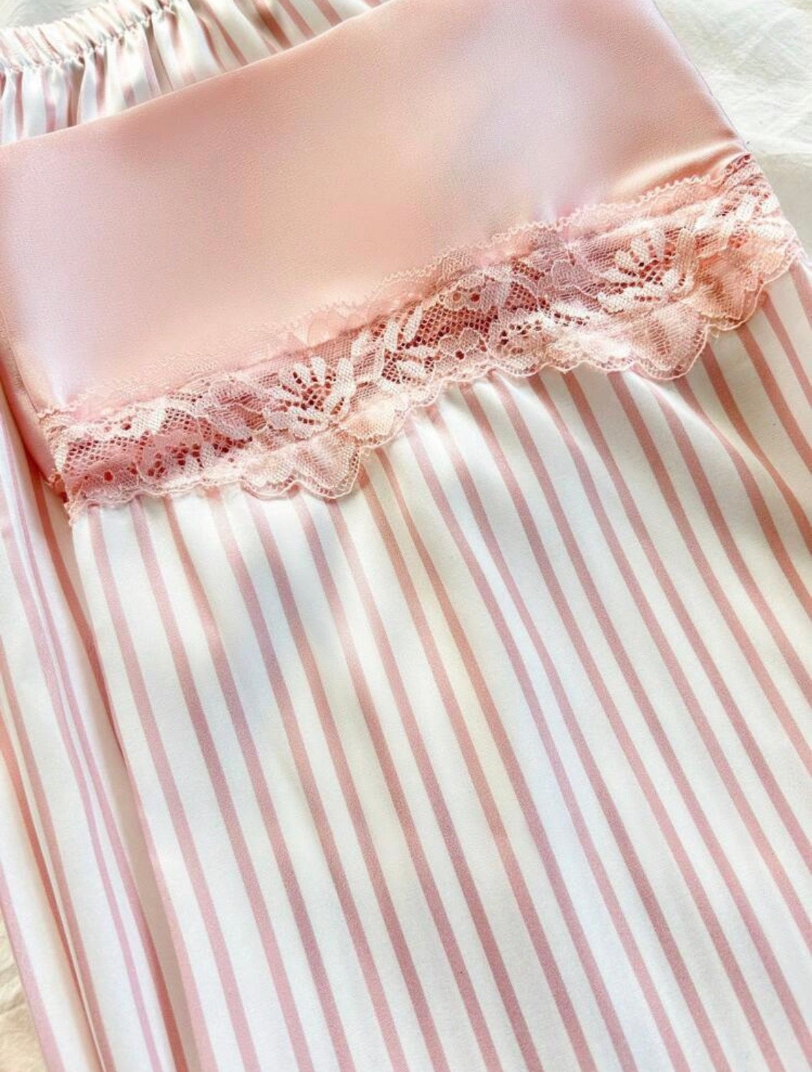Levera Silk 3 Piece Pajamas - Pink