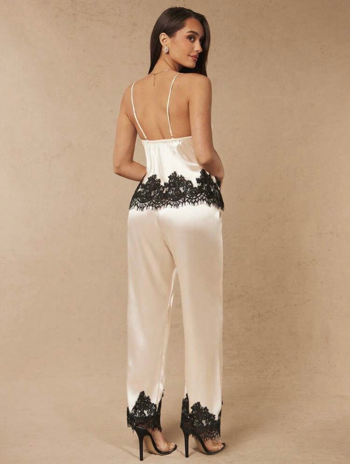 Kiya Silk Lace Pajamas Set - Ivory
